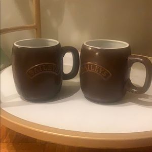 VINTAGE: Bailey’s Irish Cream Mugs!  ( Set of 2! )